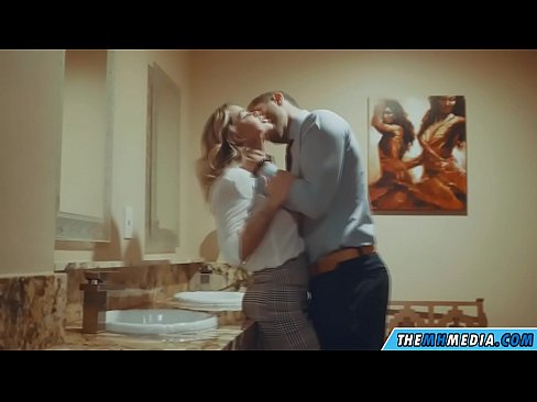 ❤️ Блондинка сени коомдук дааратканада азгырып жатканда ❤️ Секс видео ky.epicshowdown.top ❤
